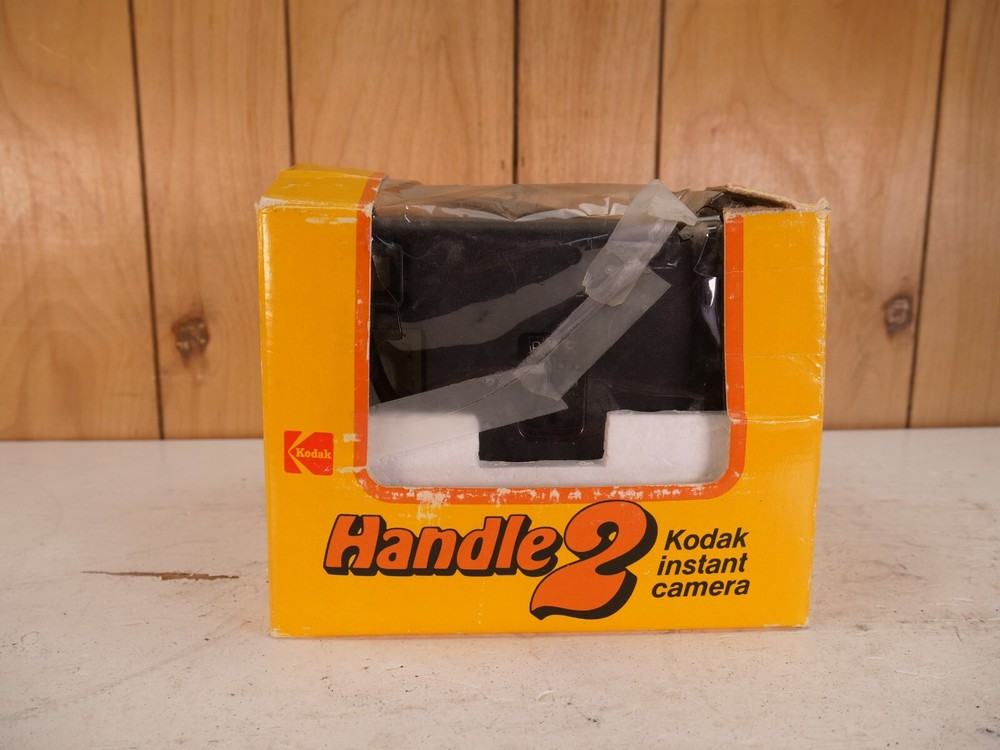 Vintage Kodak  Handle 2 1979  Instant Camera In Original Box