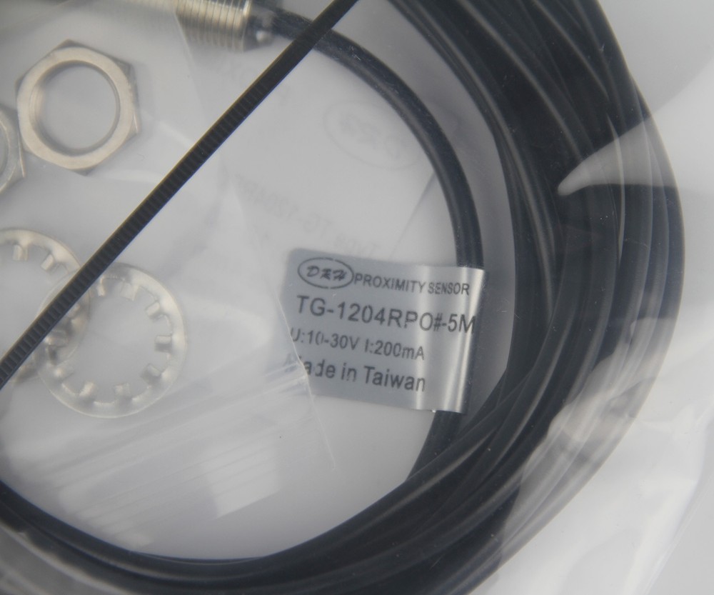 New TG-1204RPO#-5M proximity switch sensor