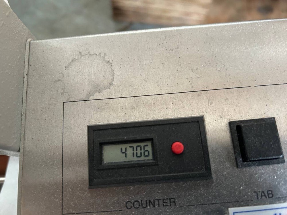 Astro ATS-8000 Tabbing Machine
