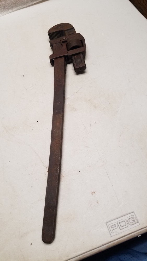 24" Ridgid Pipe Wrench (V)