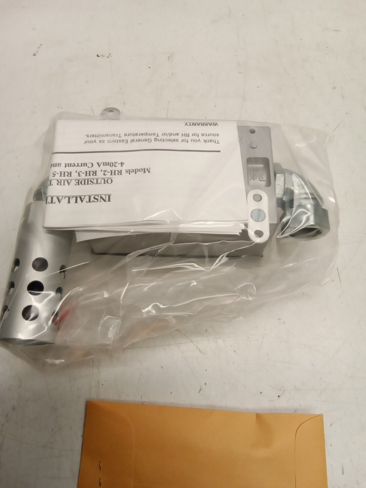 General Eastern RH-3-I-O/A Relative Humidity Sensor