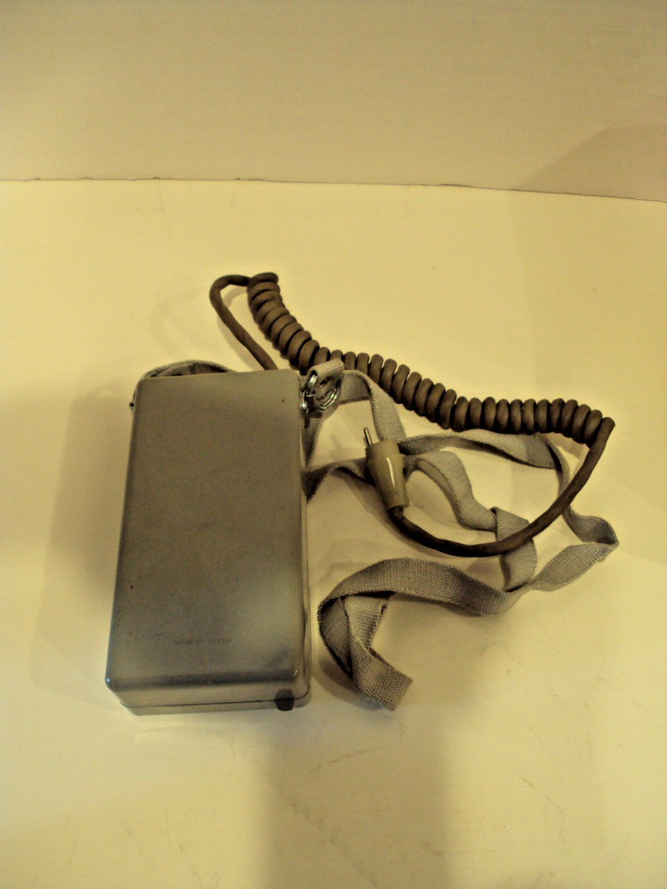 Vintage PETRI Speed Light set/READ