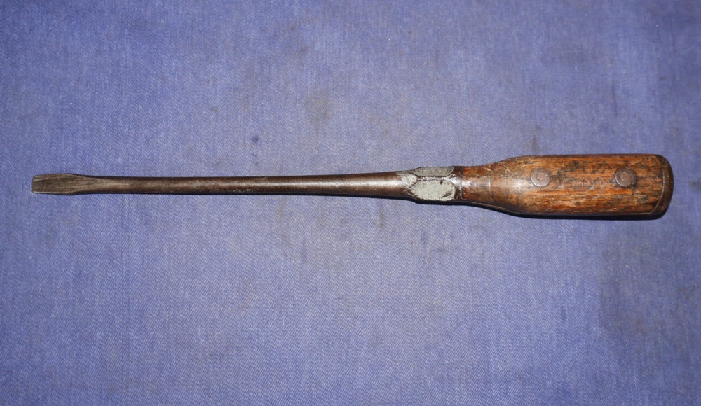 BEN HUR SPLIT HANDLE SCREWDRIVER FOR RESTORATION