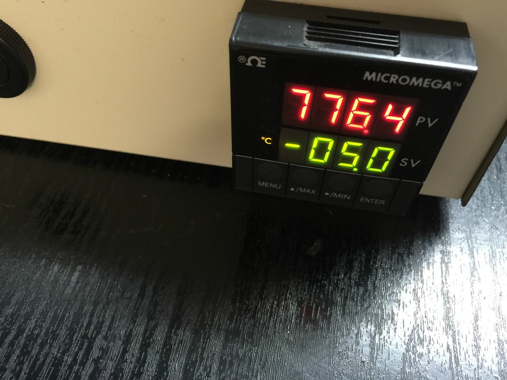 OMEGA ENG. CN77533 TEMPERATURE CONTROLLER TESTED ~FREE SHIP