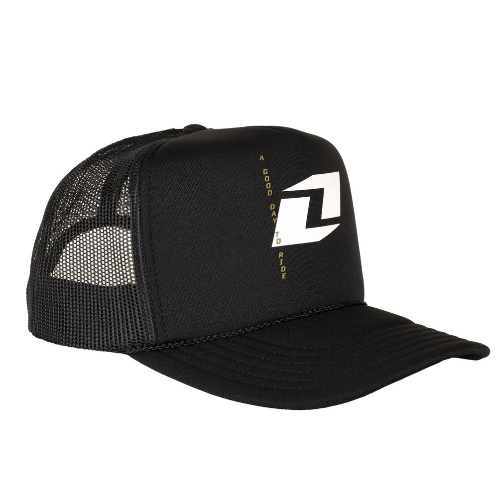 Trucker Hat One Size Black