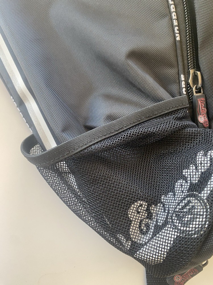 Easton No Errors Black Baseball Backpack With Bat Sleeve. New No Tags.