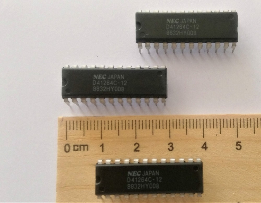 D42264C-12 DYNAMIC NMOS RAM 120ns