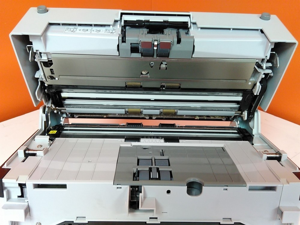 Fujitsu fi-6670A Color Duplex Document Scanner NO Trays