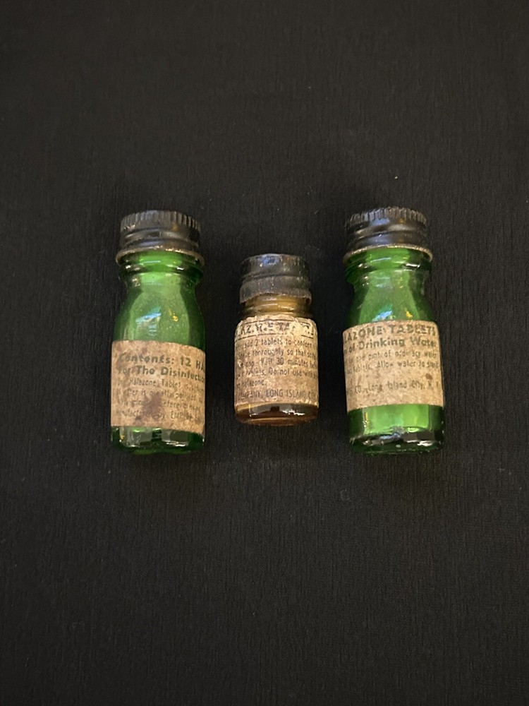 NICE! WWII Empire Halazone Amber & Green Bottle Water Purification Tablets