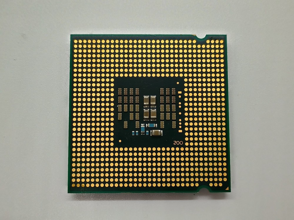Intel Core 2 Quad Q8400S 2.66GHz Quad-Core Processor CPU