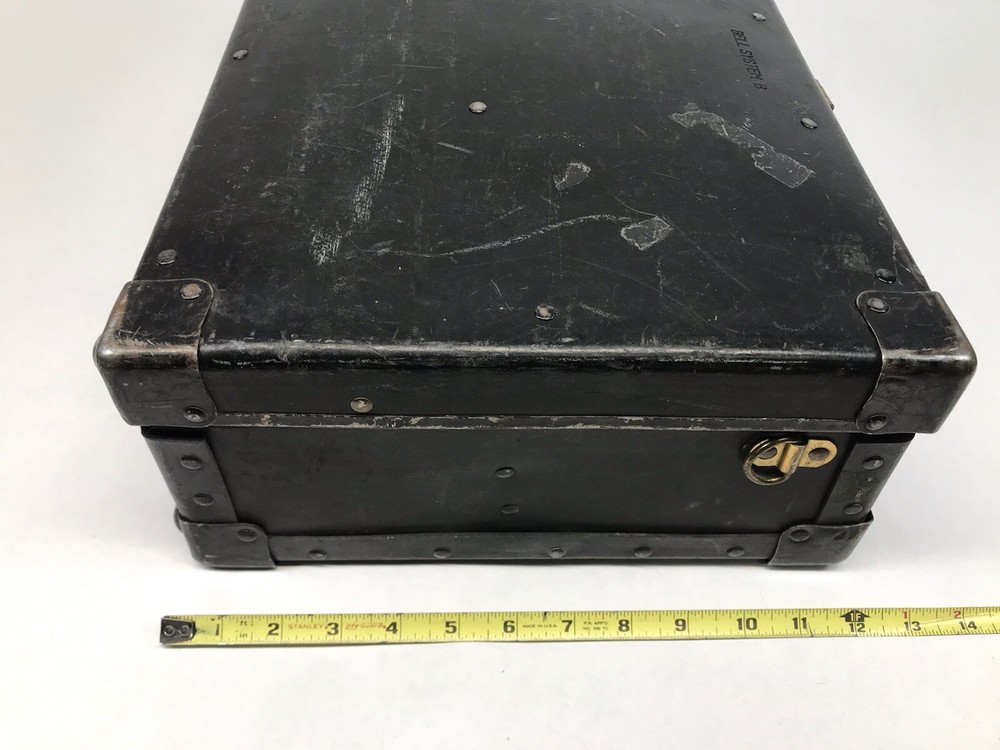 VINTAGE BELL SYSTEM TELEPHONE LINEMAN TOOLBOX VULCANIZED LEATHER CASE W/TOOLS