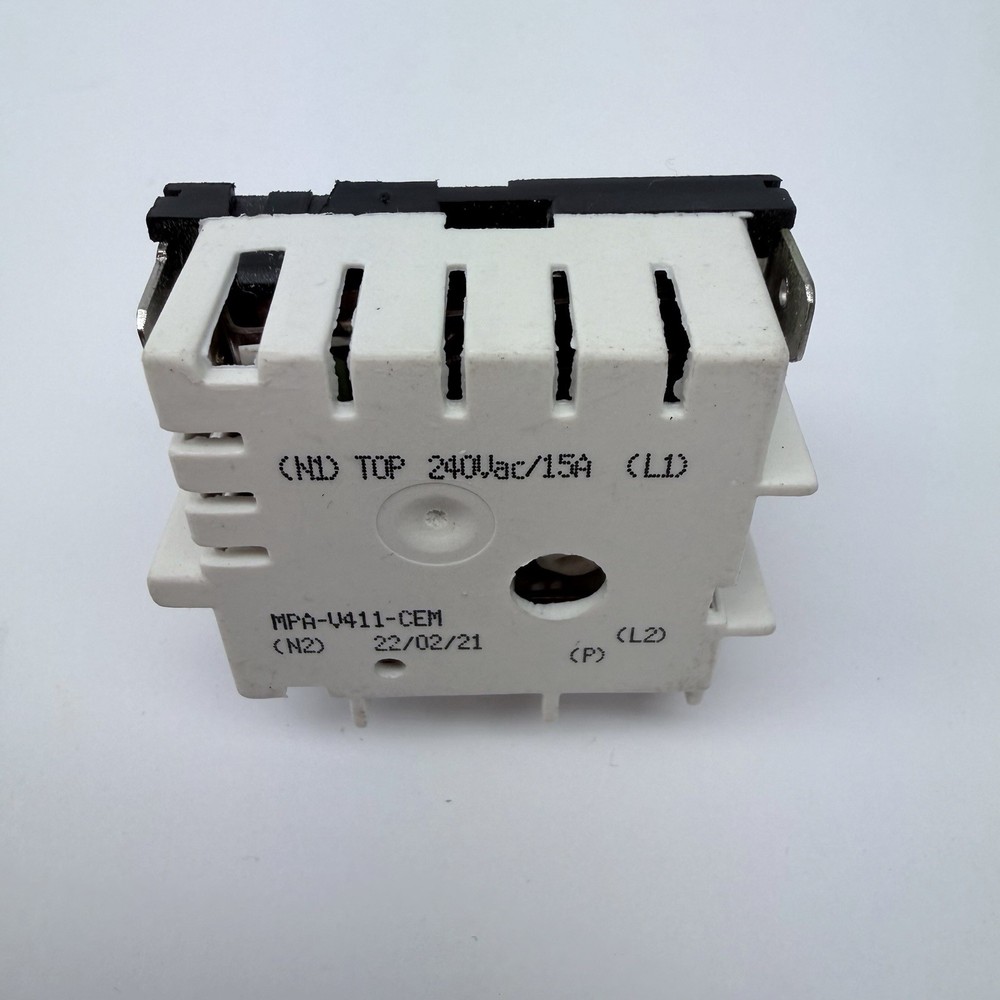 MPA-V411-CEM Infinite Switch 208Vac, 15A