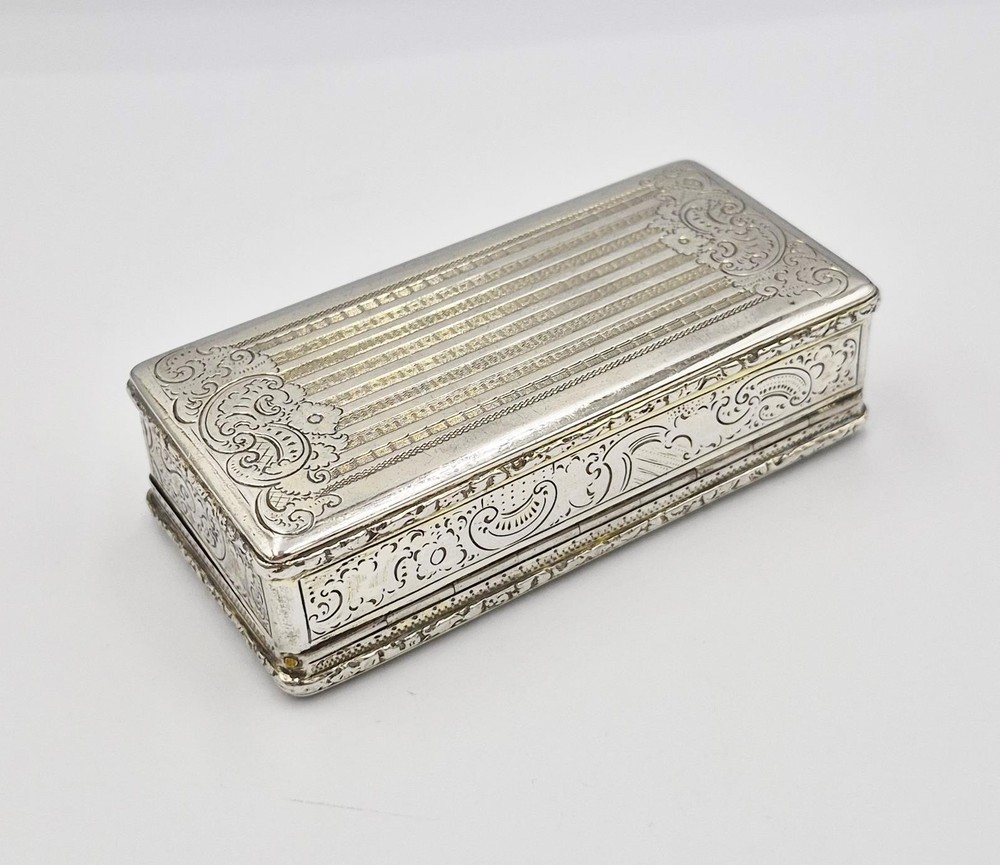 FINE AUSTRO-HUNGARIAN SOLID SILVER GILT LARGE SNUFF BOX c1846