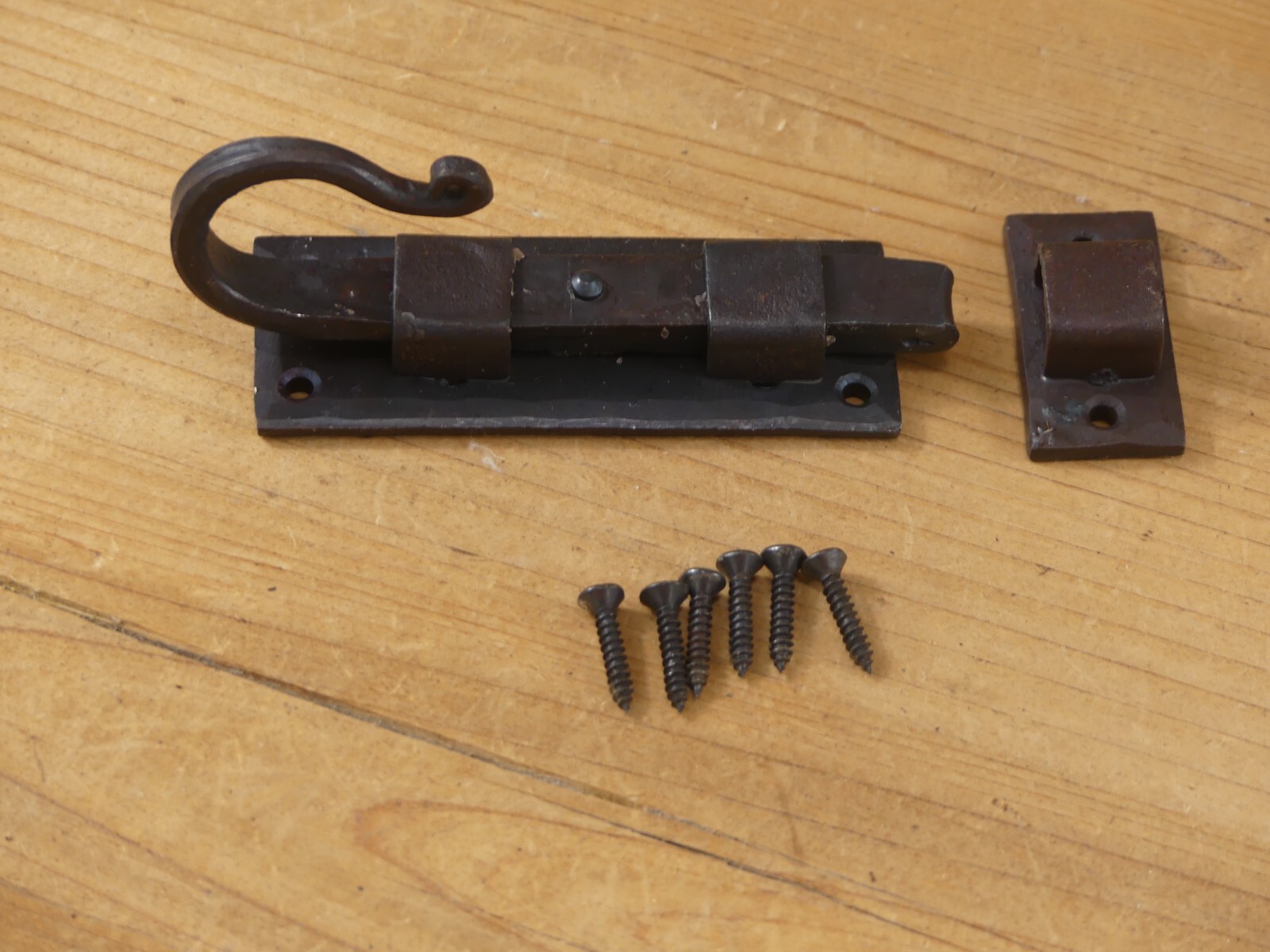 IRON FLAT SLIDING LOCK CABINET DOOR CUPBOARD DEAD BOLT SLIDE LATCH BARN BARREL