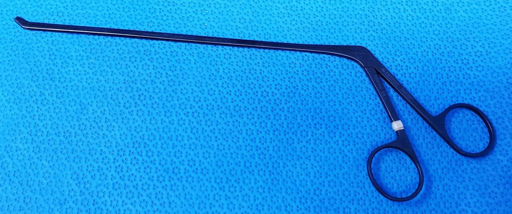 Medtronic 9560567 Micro Scissors, Upbiting, 2mm