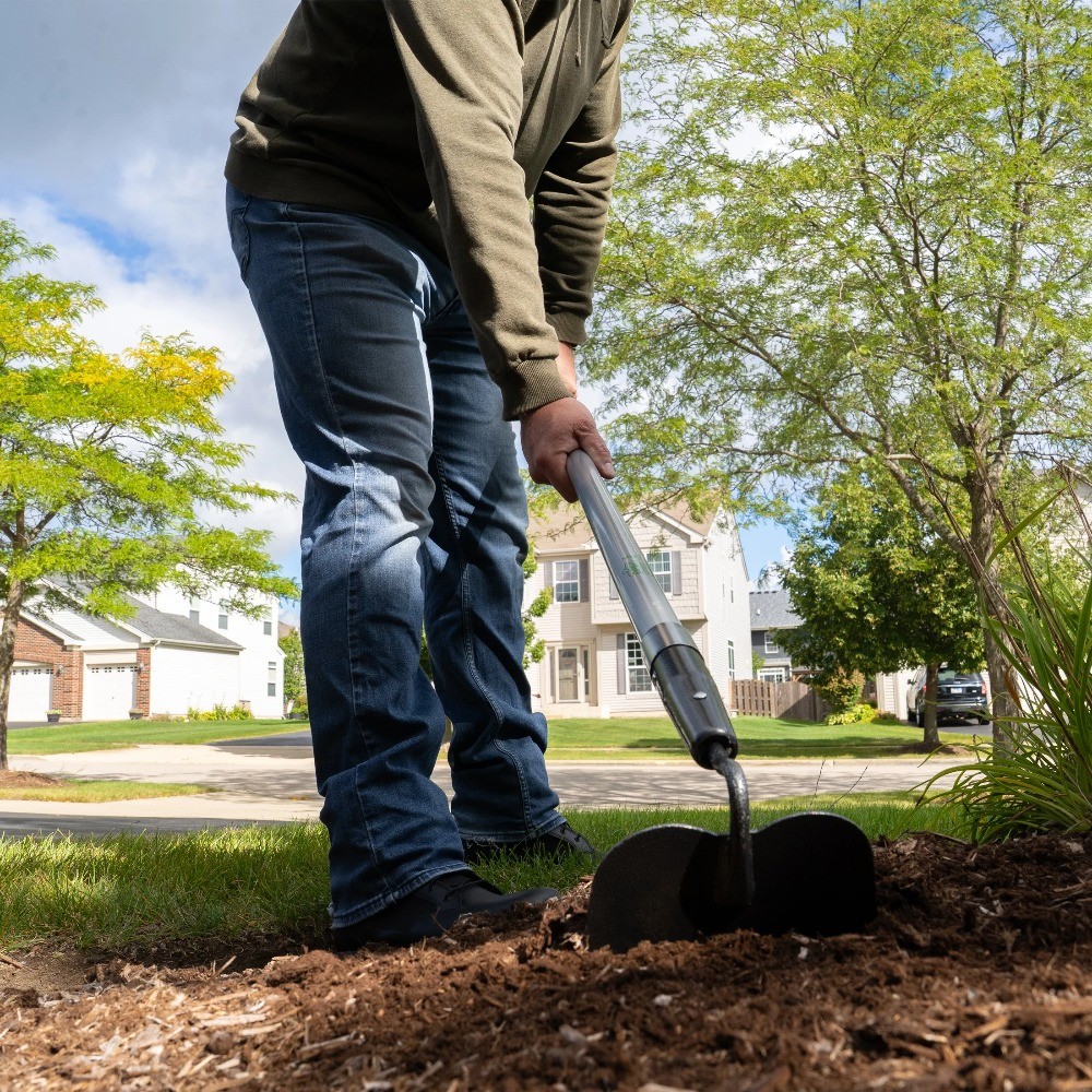 Expert Gardener Fiberglass Long Handle Garden Hoe with Comfort End Grip
