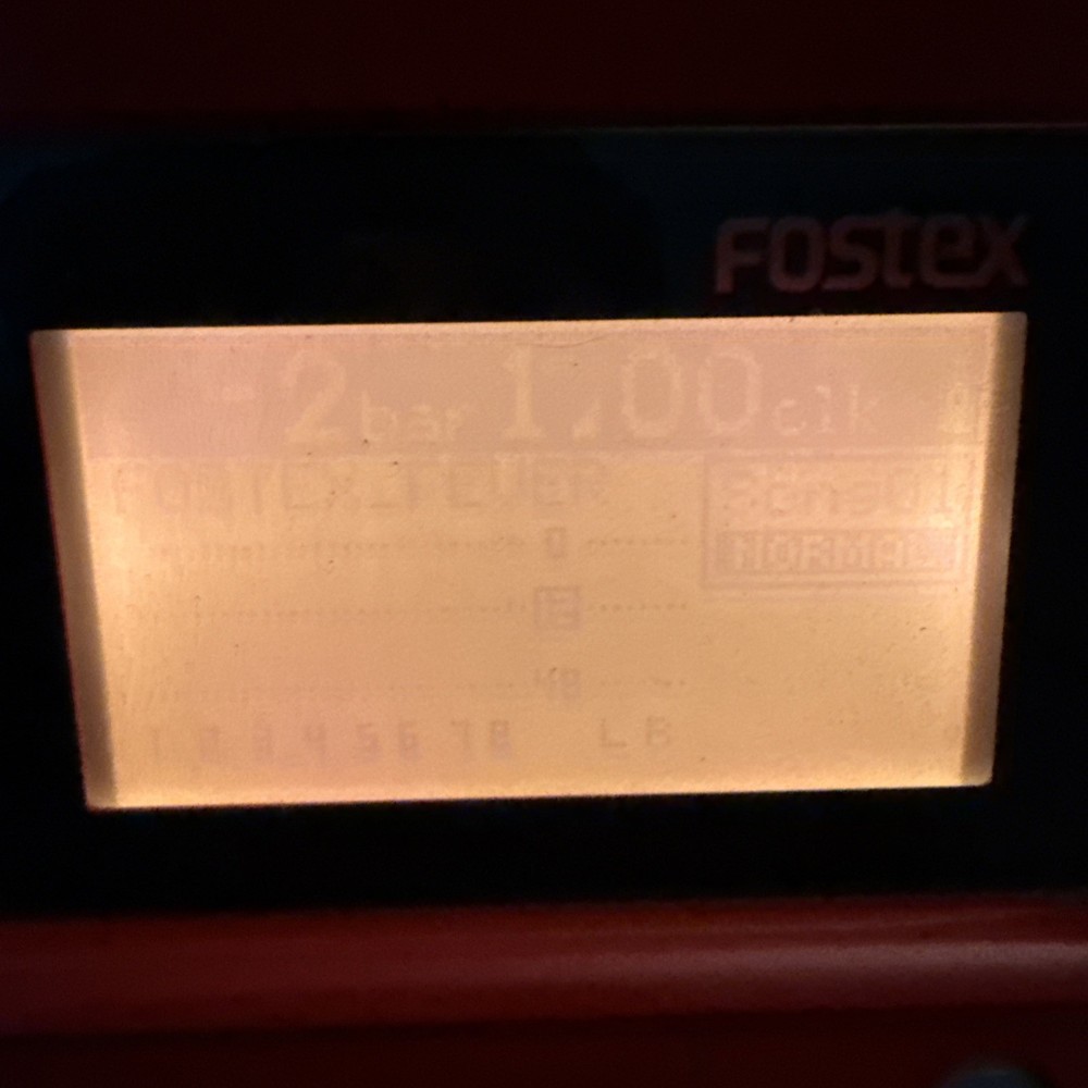 FOSTEX MR-8 DIGITAL MULTI TRACKER NO AC ADAPTER Also BATTERY OPERATED