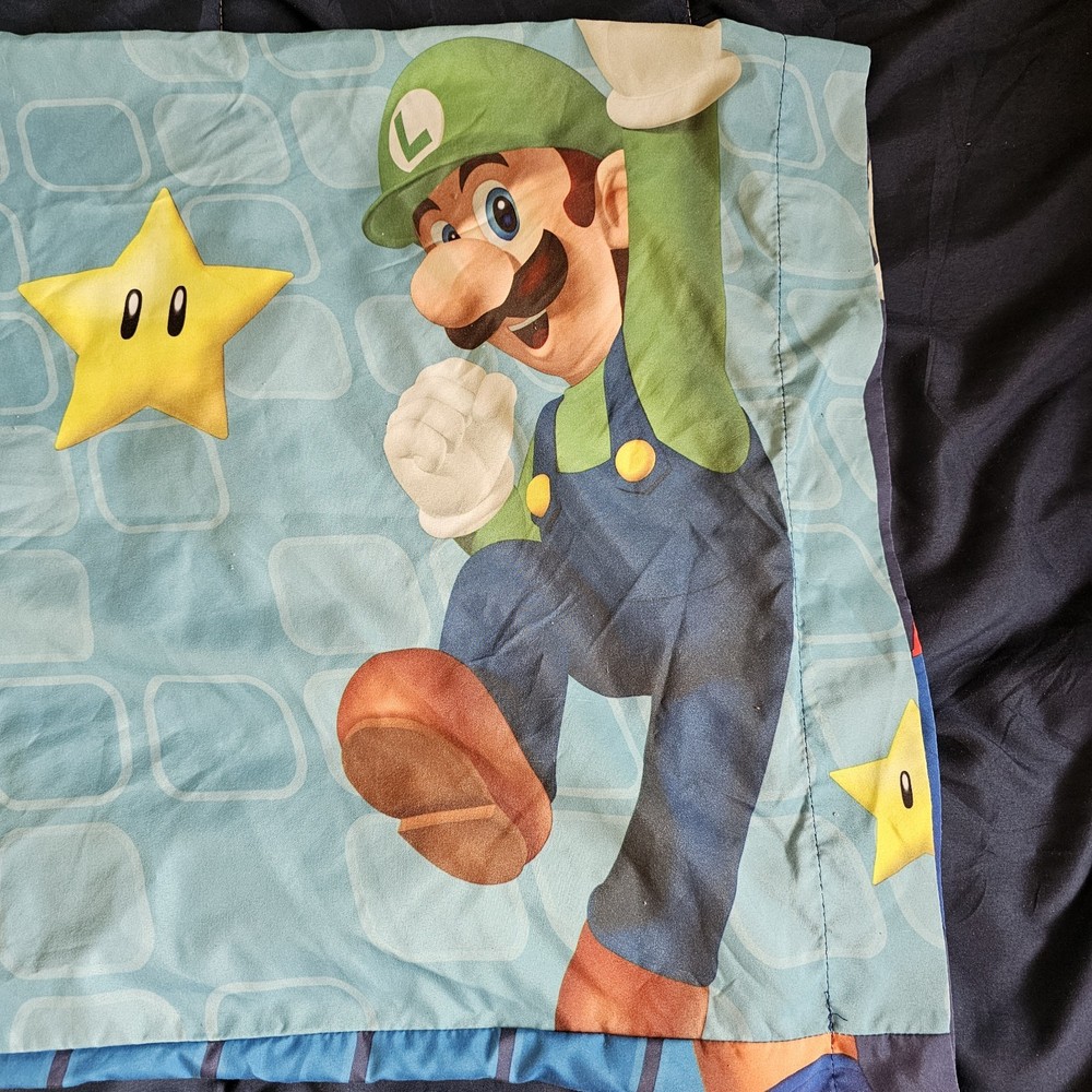 Super Mario™ & Luigi Pillowcase – Standard Size
