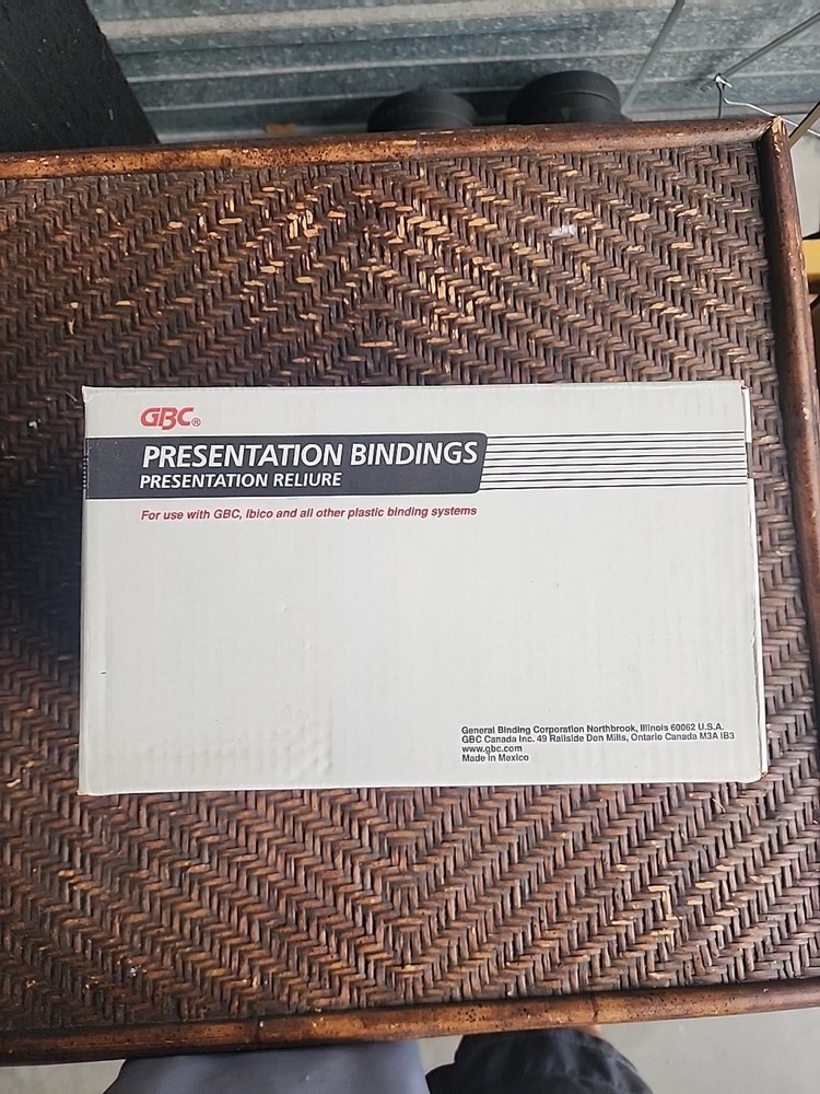 GBC CombBind Plastic Ring Binding #4000104 3/4" Black