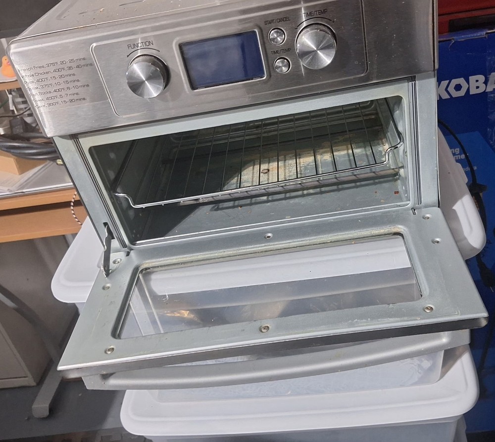 FARBERWARE TOASTER OVEN