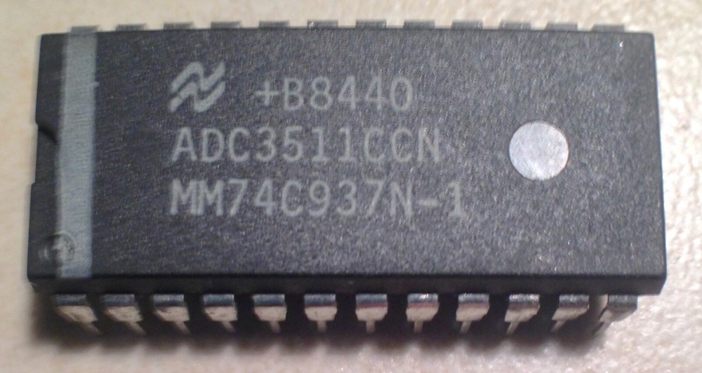 National ADC3511CCN 74C937 3 1/2 Digit Microprocessor Compatible A/D Converter