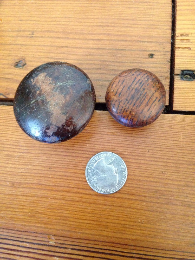 Mixed Lot 10 Antique Vintage Tiger Oak Cabinet Drawer Pulls Knobs Various Sizes