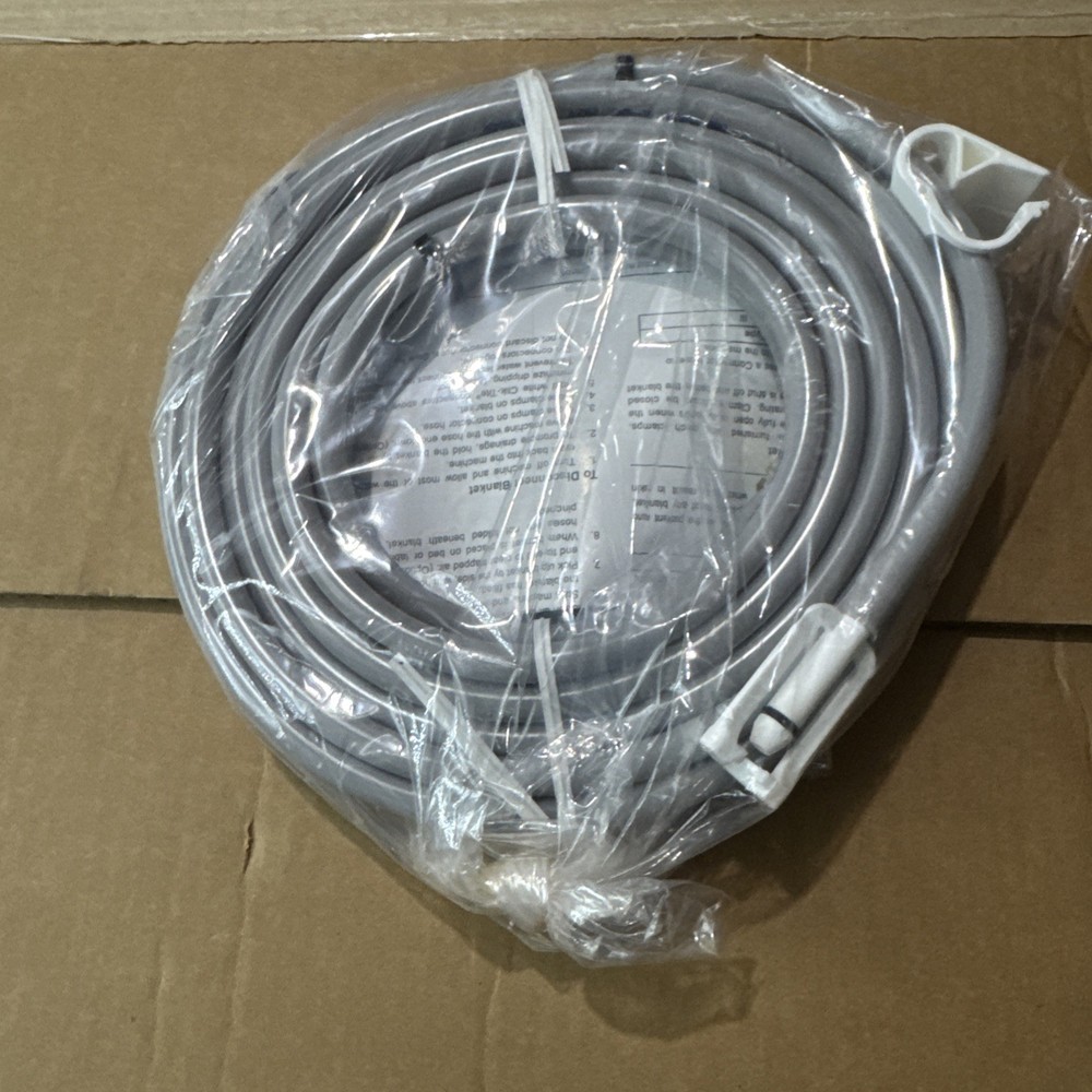 Stryker Hyper/Hypothermia Blankets And Conector Hoses