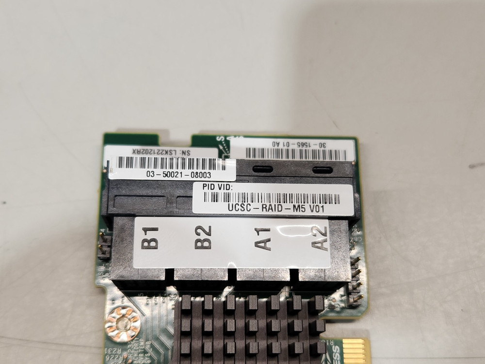 Cisco UCSC-RAID-M5 V01 30-1565-01 12GB/S SAS Modular RAID Controller