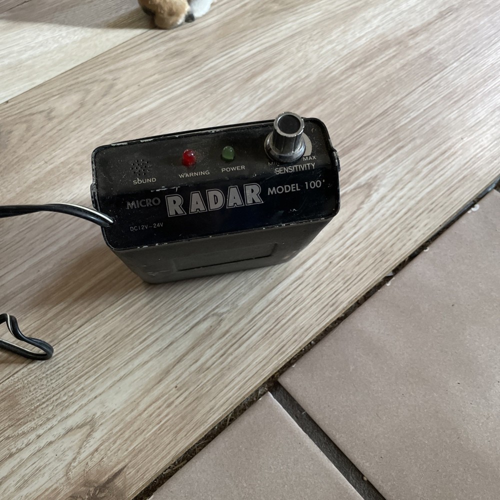Vintage Micro Radar Detector Model 100