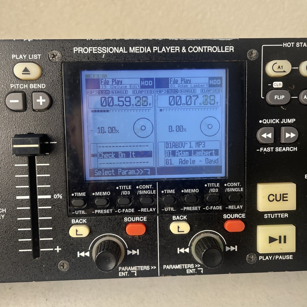 Denon DN-HD2500 Professional Media Player & Controller Dual Deck DJ Controller