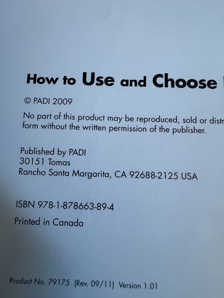 PADI DIVE COMPUTER & DIVEMASTER BOOKS & EDRPML ELECTRONIC SCUBA DIVING COMPUTER