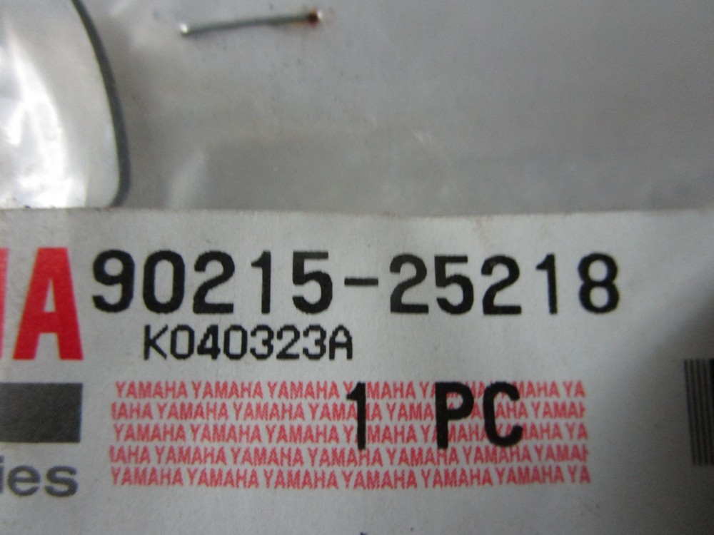 OEM NOS Yamaha Lock Washer 90215-25218-00-00