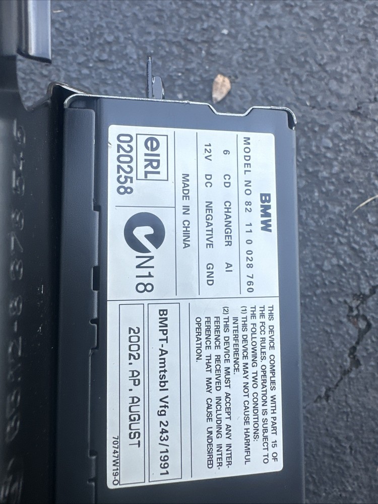 BMW 1999-2006 E39 E46 E53 6 Disc CD Changer OEM