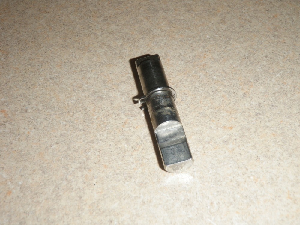 Pillsbury Bread Maker Machine Drive Shaft with Snap Ring Model 1010