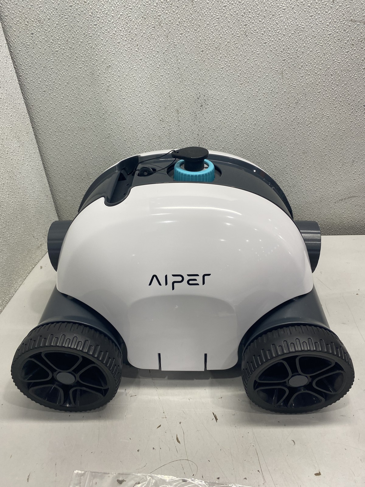 AIPER Seagull 1000 Cordless Pool Vacuum Robot