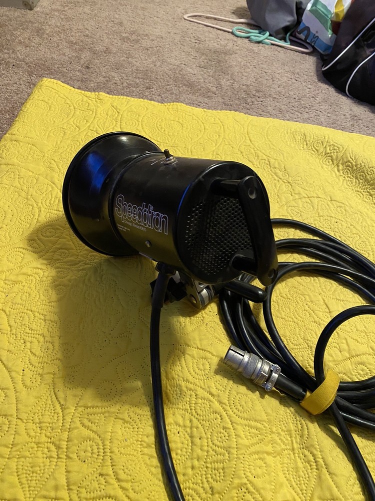 Speedotron Strobe Light Model 102A Lamp