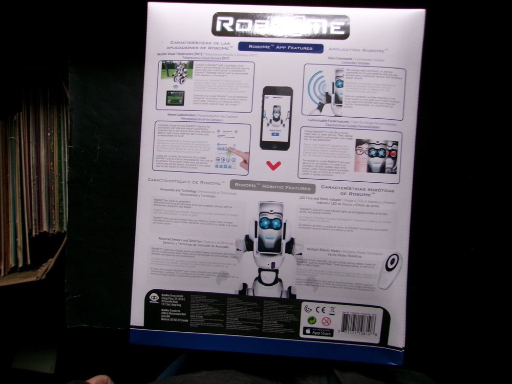 WowWee Robo-Me Customizable Robot Buddy Robome Programmable Robotics ( NIB )