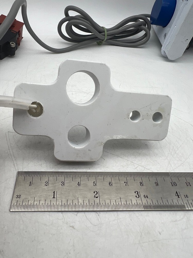 BALLUFF BCS 034 PS 1Y3 PTFE Mount Float Level Switch Semiconductor Fab Spare UK