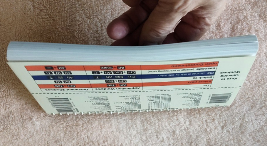 TheGudStuff: VTG DDC Microsoft Windows 3.1 IBM PC Quick Ref. 1992, Slightly Used