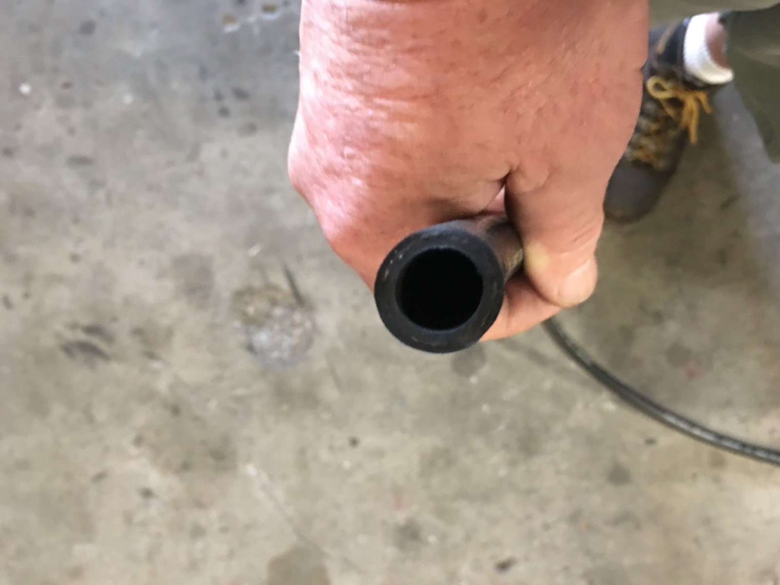 3/4" x 50 ft Bulk Multipurpose Air, Oil, Fuel, Hose 300 psi Black