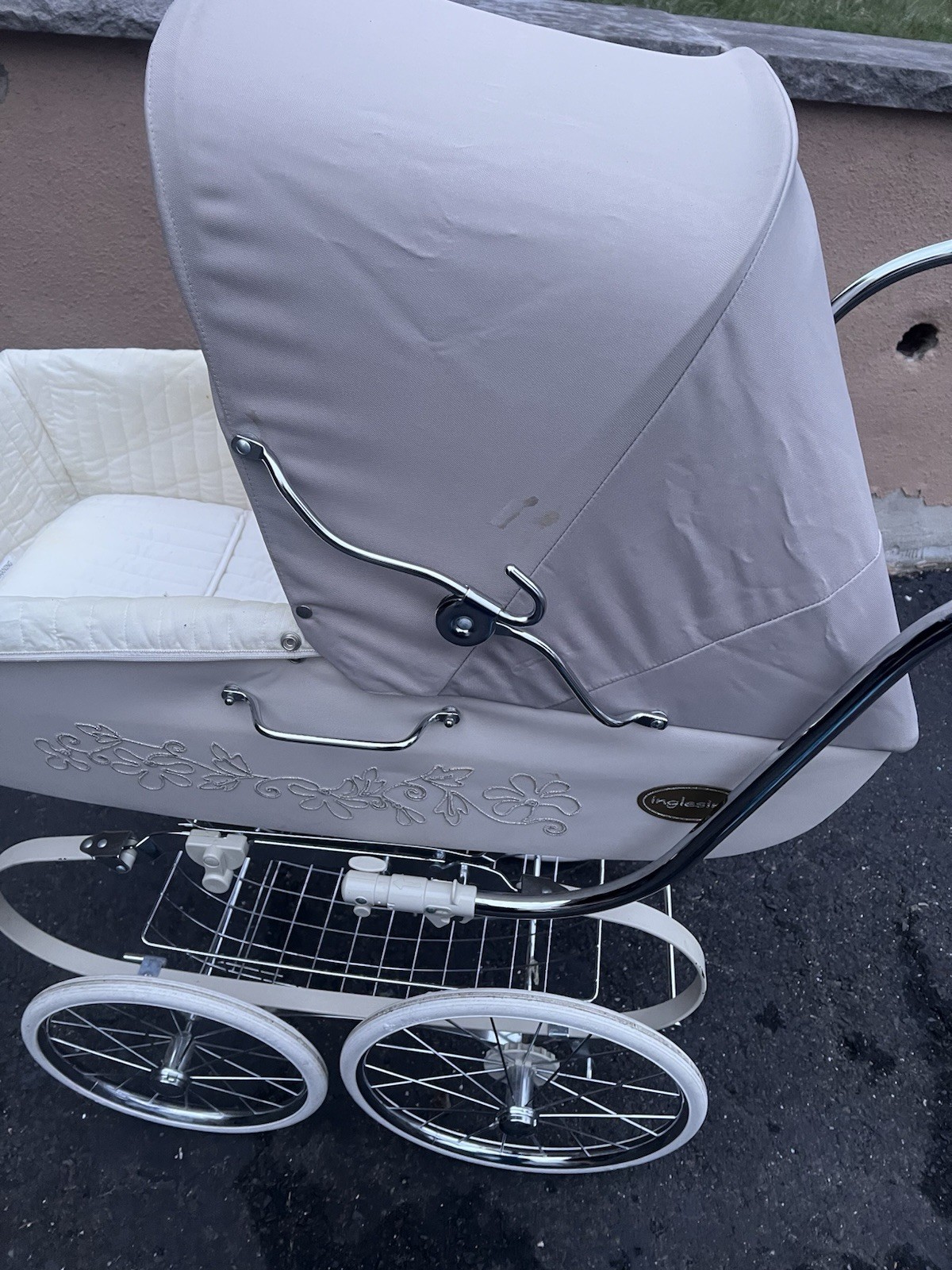 Inglesina Classics Pram Baby Stroller with Basket and Storage Basket In White