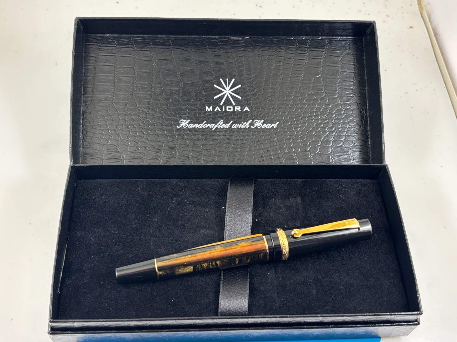 Judd's NEW Maiora Aventus Unica Black & Orange Fountain Pen w/Medium Nib