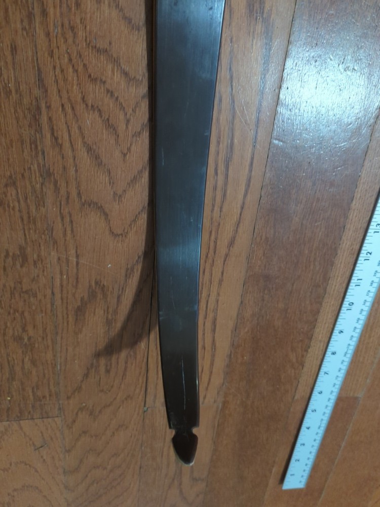 Vintage Ben Pearson Deerslayer 7300 58” bow