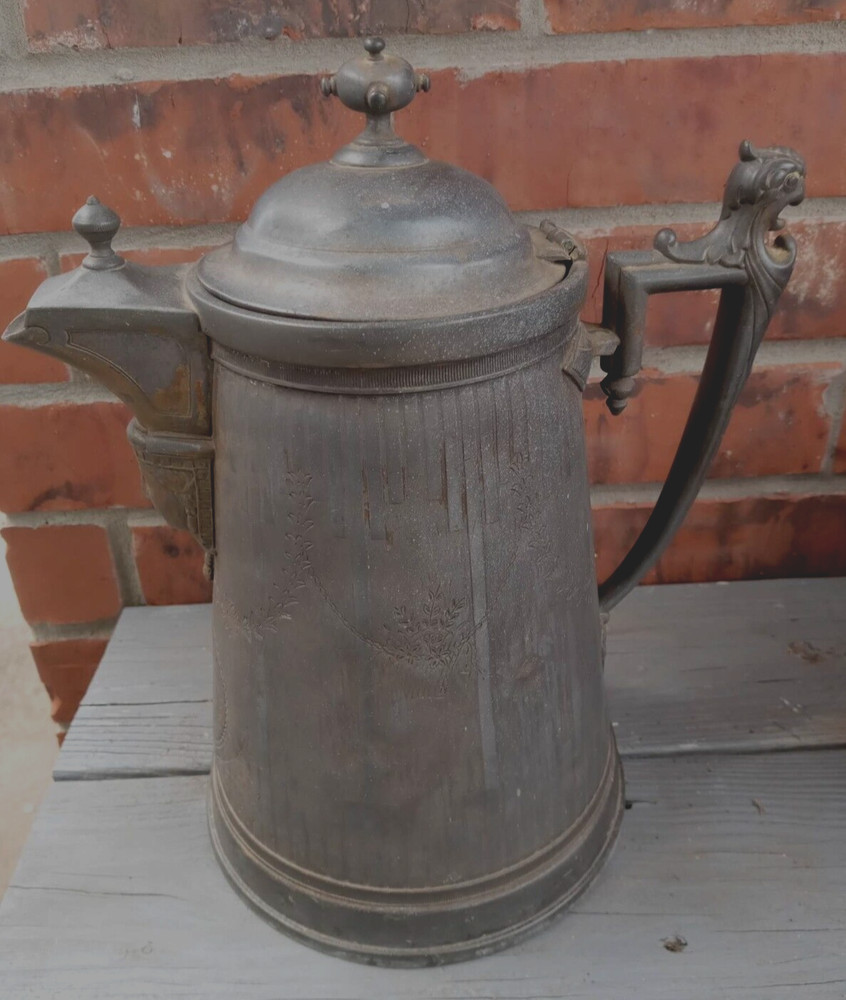 ANTIQUE 1887 REED & BARTON SILVER Plated Etched Ice Water PITCHER