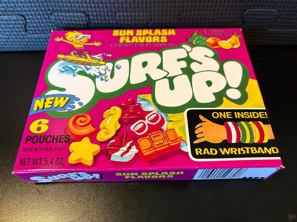 Surfs Up fruit snacks - Empty custom design display box