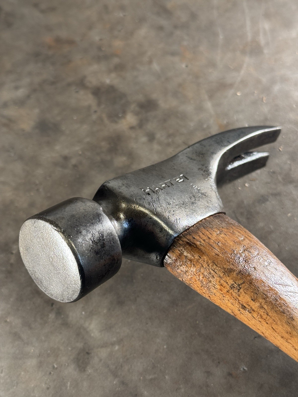 Hart - The Decker 21 California Framer Smooth Framing Hammer Original Handle