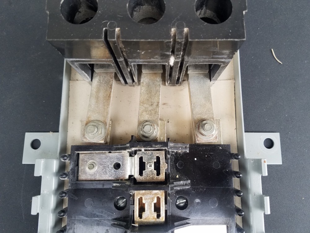 FPE Panel Interior Replacement 3 Phase 200a 42 Space