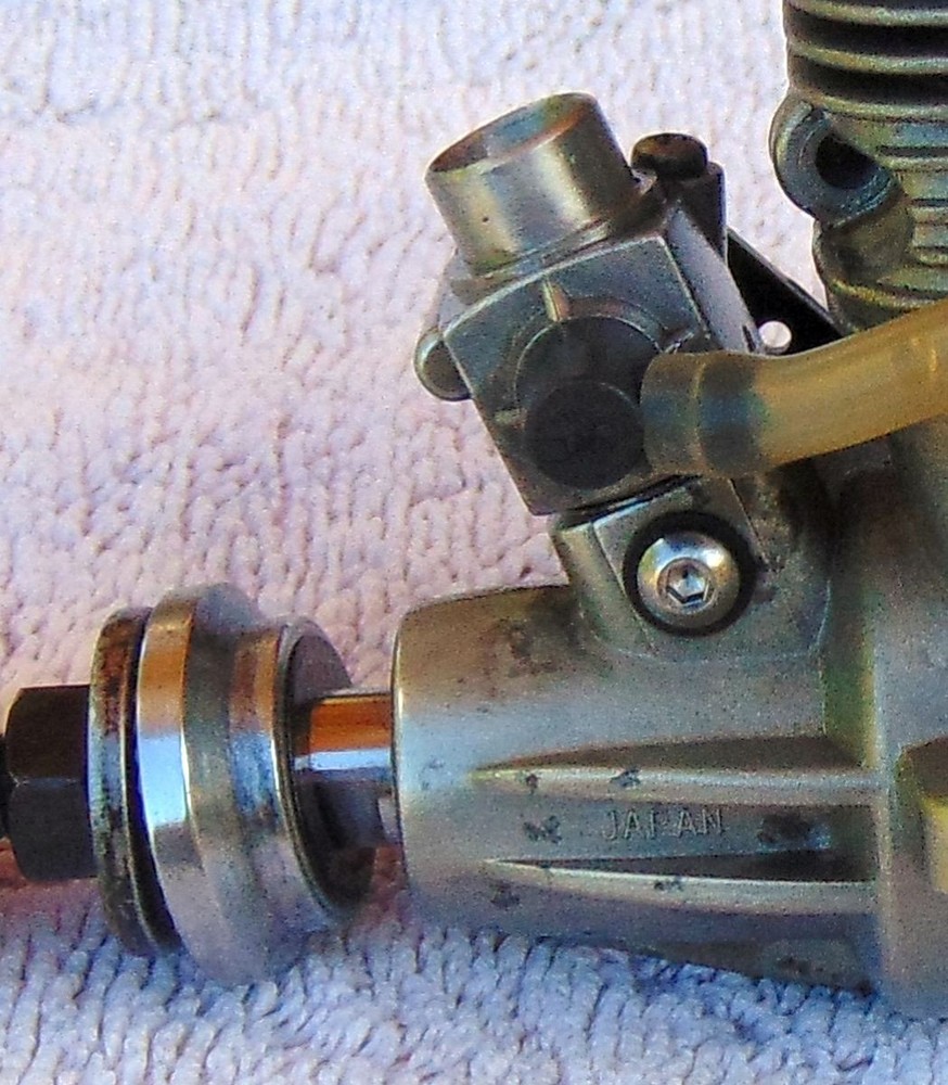 OS LA 40 RC Model Airplane Engine, Nice engine, cleaned with socket screws