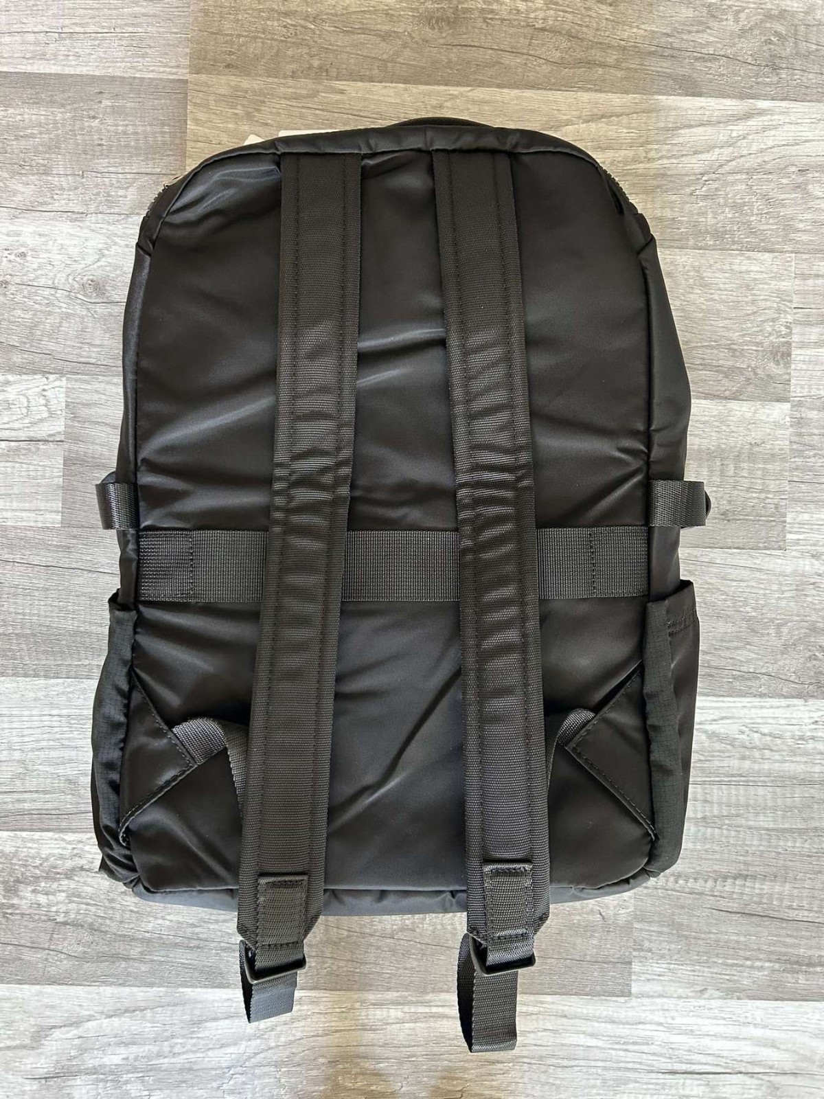 Lululemon New Crew Backpack Black 22L Excellent Condition