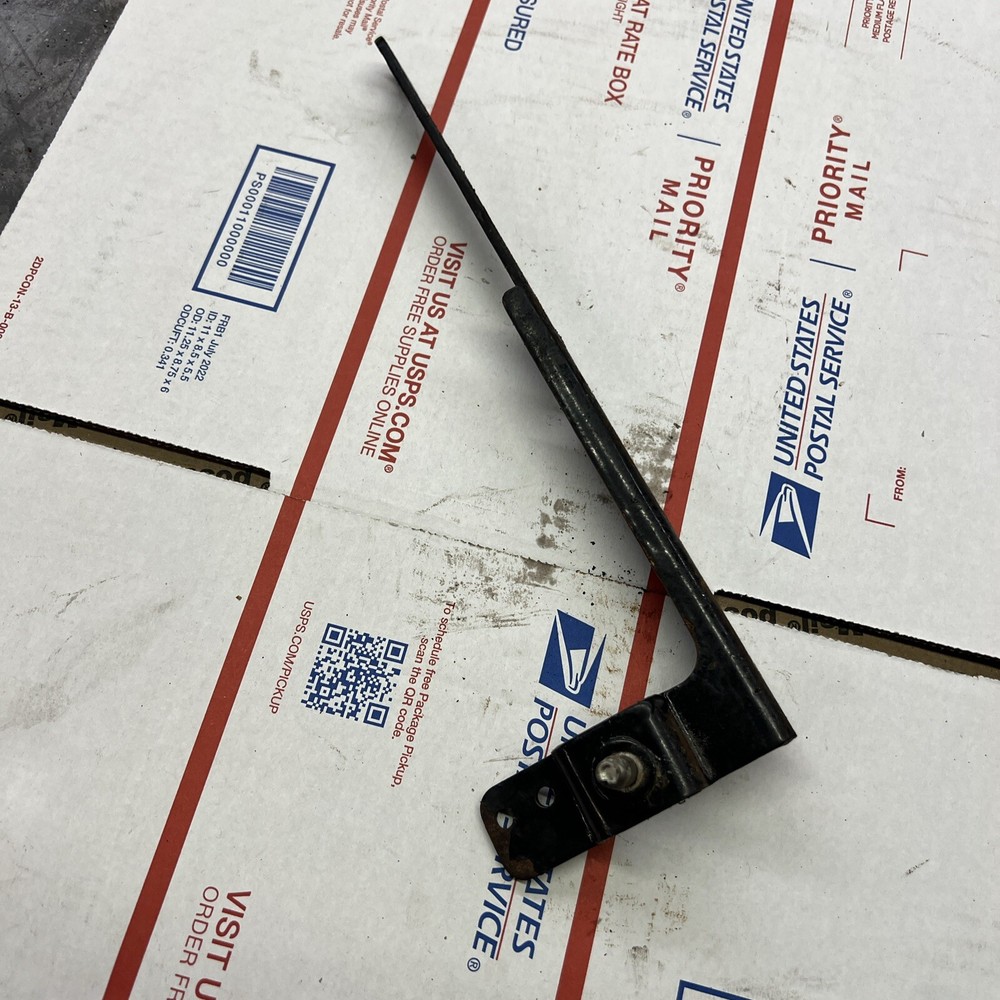 Mercruiser throttle cable bracket